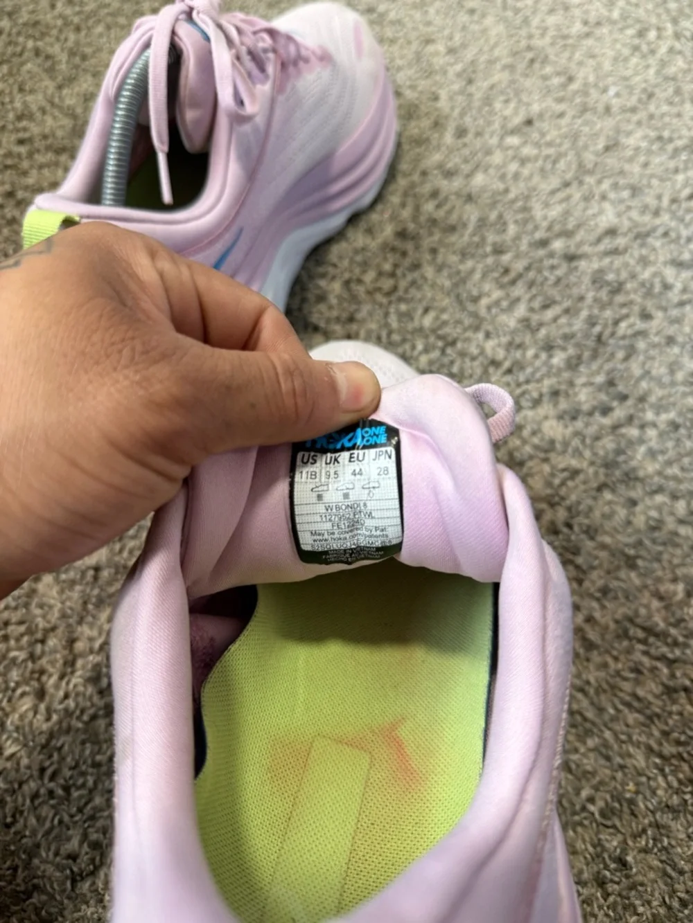Hoka one one bondi 8 Women's Pink Running Shoe with Blue Logo - Picture 7 of 7